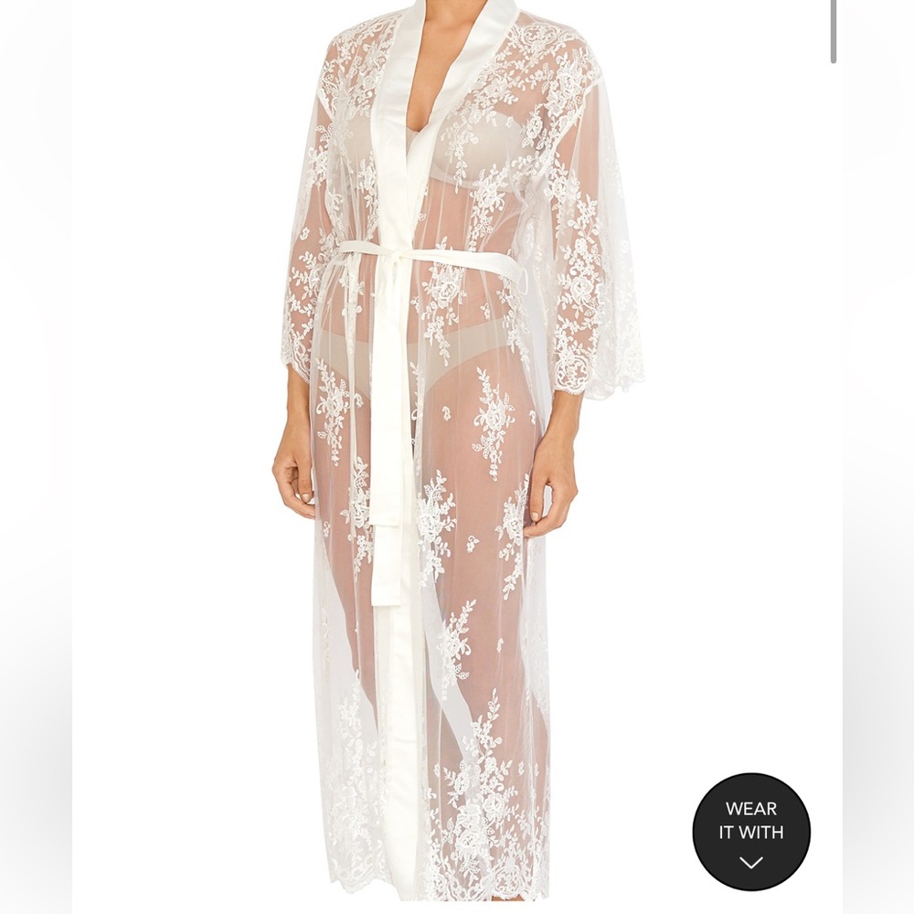 RYA Collection Lace Robe
